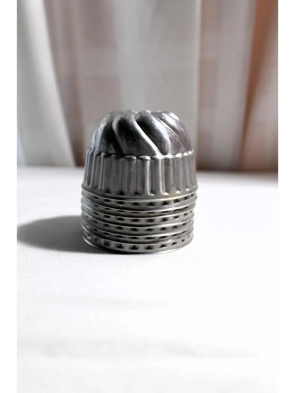 Set of 7 Vintage Aluminum Swirled Mini Bundt Cake, Jell-O Molds